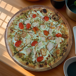 37. Pizza Pesto